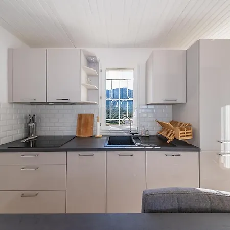 Appartamento T4-80m2 Superbe Vue Sant Ambroggio *