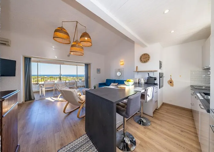 T4-80m2 Superbe Vue Sant Ambroggio Lumio (Corsica)